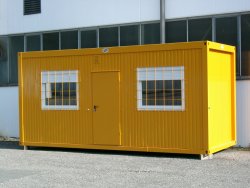 <h5>WEIRO® Container Typ C 60</h5>als Baustellenunterkunft, Sonderausstattung verzinkte, lackierte Fenstergitter.