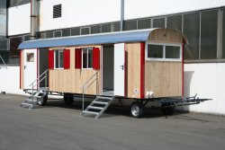 WEIRO® forest kindergarten trailer with 8 m long body, with additional emergency exit and a panorama window on the end.