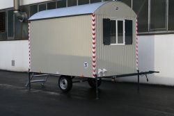 <h5>WEIRO® SINUS Typ A 21</h5> mit 3,50 m Aufbaulänge, LKW-Zugöse, in Standardausführung.