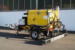 <br>The binder is applied via a full circulation spraying bar with pneumatic switching of individual nozzles.