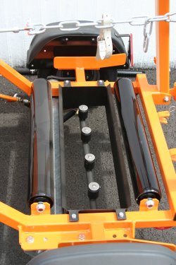 <h5>WEIRO® MS 80 A</h5>with barrel rollers to make positioning the barrel easier as standard equipment.